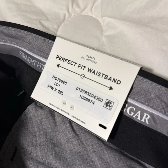 Haggar Men's Premium Stretch Straight Fit Dress Pants - Black 30x32 NWT - Picture 3 of 7